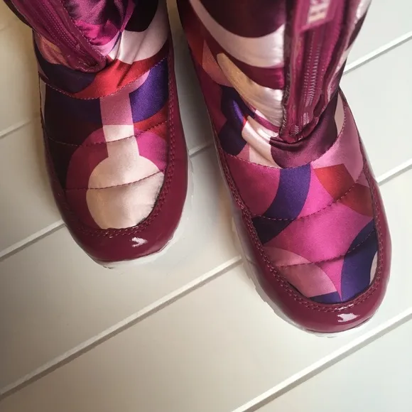 [Coach] NIB Jolt Berry Snow Boots Deadstock Cece