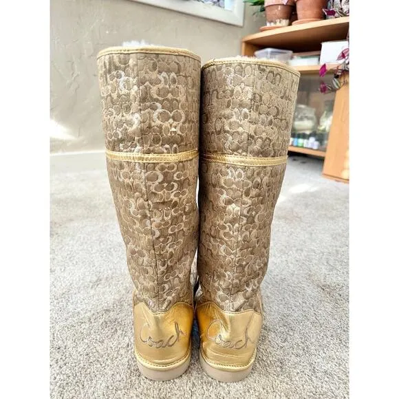 Coach Nikole Gold Signature Logo High Boots Shearling Foldover Size 8 Women