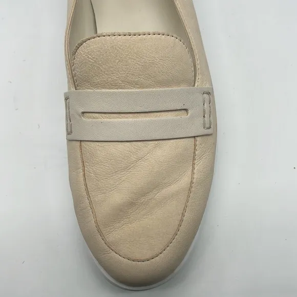 Cole Haan - Light Cream Leather Teal And Gray Accents Essex Penny Loafers 9.5