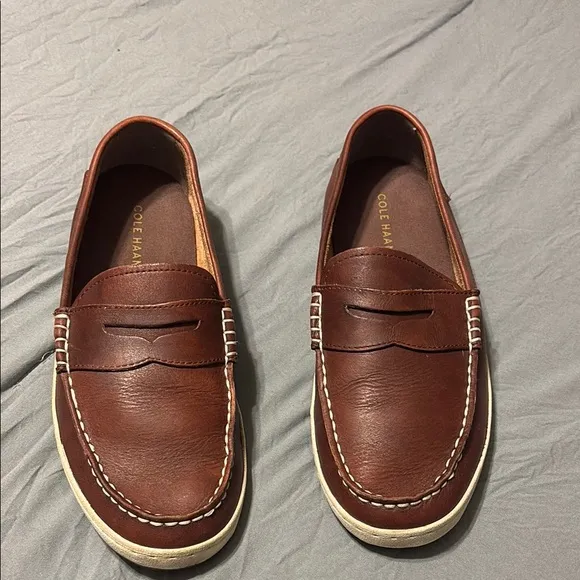 Cole Haan men’s sz 10 Brown Penny Loafers Moccasin-Style Slip-Ons