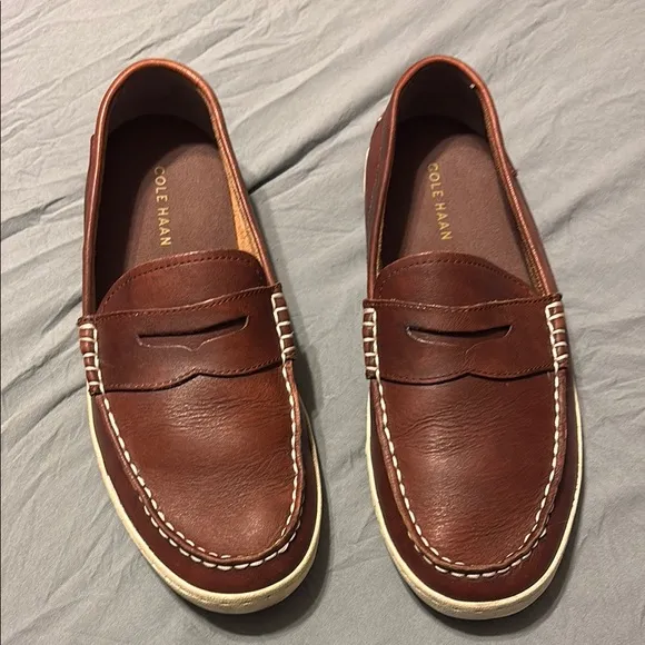 Cole Haan men’s sz 10 Brown Penny Loafers Moccasin-Style Slip-Ons