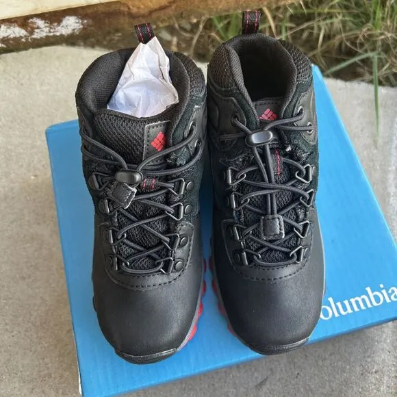 Columbia Kids Newton Ridge™ Children’s Black Red Hiking Boots Size 13 Waterproof