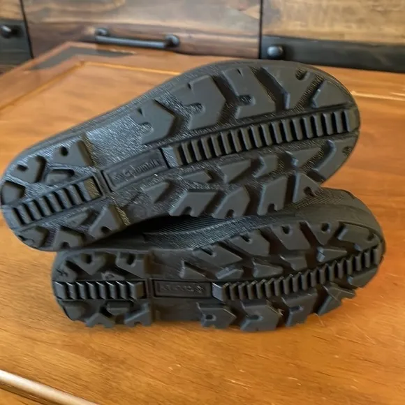 Columbia NWOT Snow Boots Size 3