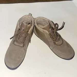 COLUMBIA OMNI GRIP Hiking Boots Suede 8.5 Shearling Lined Outdoor Waterproof