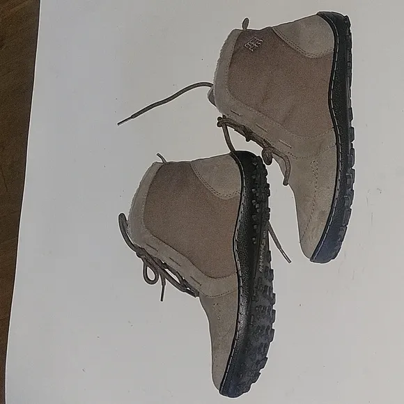 COLUMBIA OMNI GRIP Hiking Boots Suede 8.5 Shearling Lined Outdoor Waterproof
