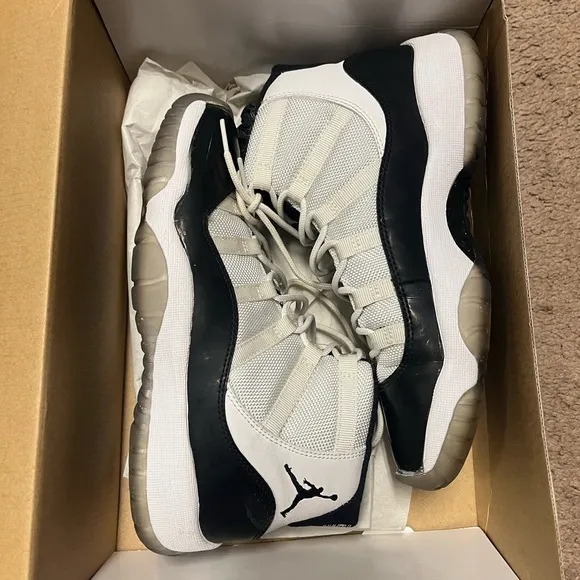 Concord Jordan 11 Retro Sneakers - White and Black