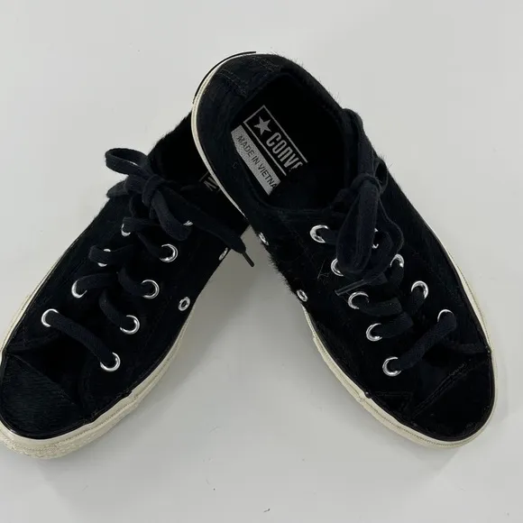 Converse Chuck Taylor 70 Ox Pony Hair Casual Sneakers - Size 6