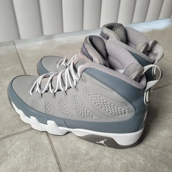 Cool Grey Retro 9 Jordan sz 10