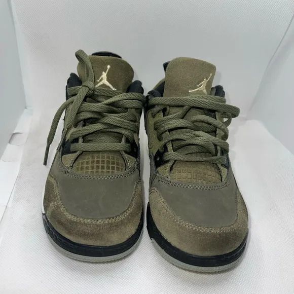 COPY - Nike Air Jordan 4 Retro Olive Sneakers