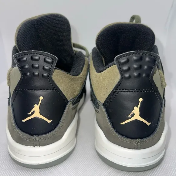 COPY - Nike Air Jordan 4 Retro Olive Sneakers