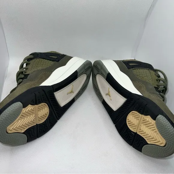 COPY - Nike Air Jordan 4 Retro Olive Sneakers