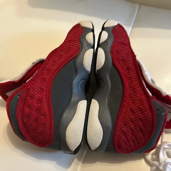 COPY - 🎮🎀 Nike Jordan Kids' Retro 13 White and Red Sneakers Size 11C