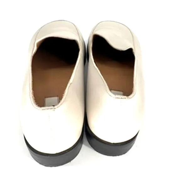 COS Minimal Leather Loafers Cream Size 8 EU 39