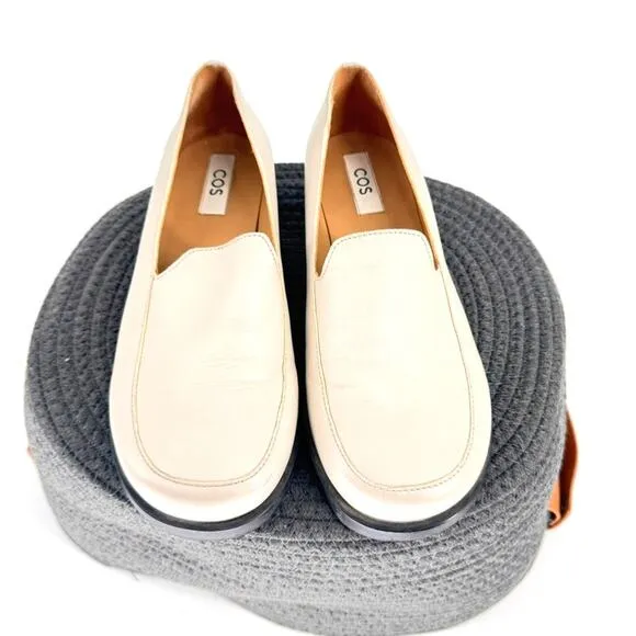 COS Minimal Leather Loafers Cream Size 8 EU 39