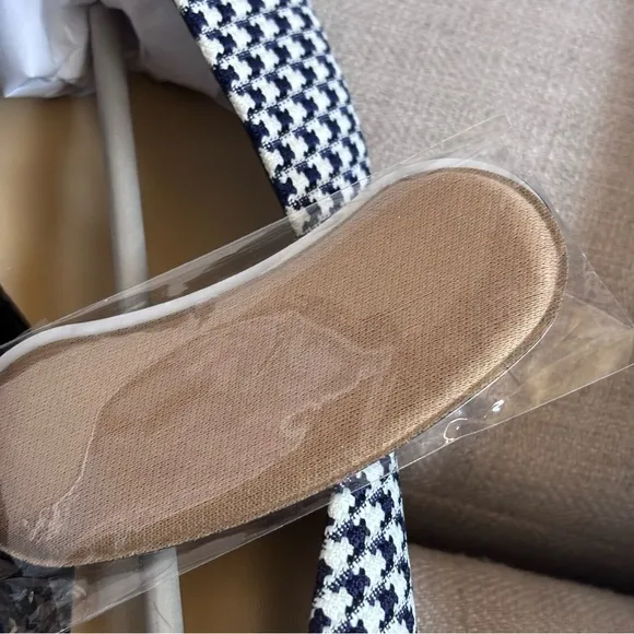 C.Paravano Women’s Crystal Buckle Tweed Flats (Aida) Size 41 10.5us Black &amp;White