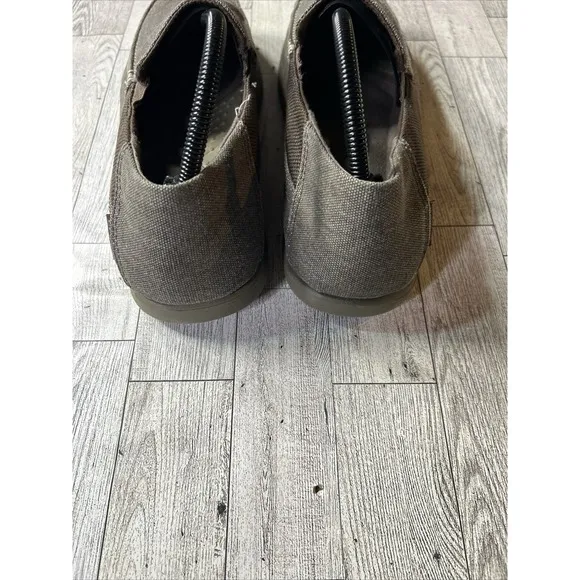 Crocs Mens Santa Cruz Lux 2 Khaki Tan Slip On Shoes Size Men's M9 Pre‎ Owned
