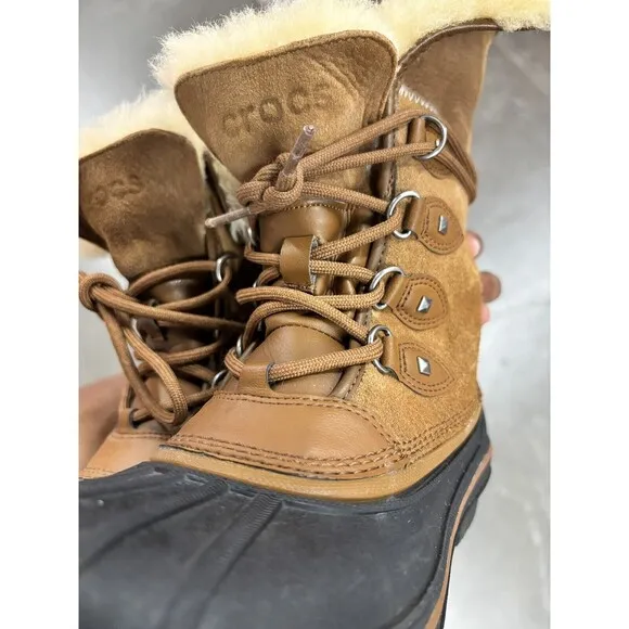 Crocs‎ Womens All Cast II Luxe Snow Boots Sz5 Waterproof Duck Lace Up Gorpcore