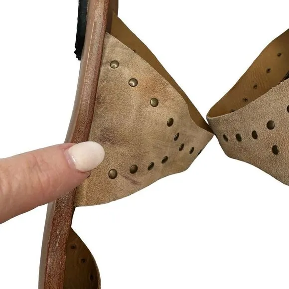 CYDWOQ Tan Hillary Thong Sandals Size 9.5 10 US 41 UK