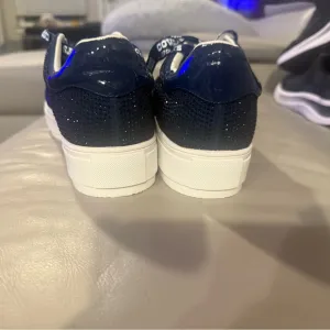 DALLAS COWBOYS Navy and White Sneakers - Women