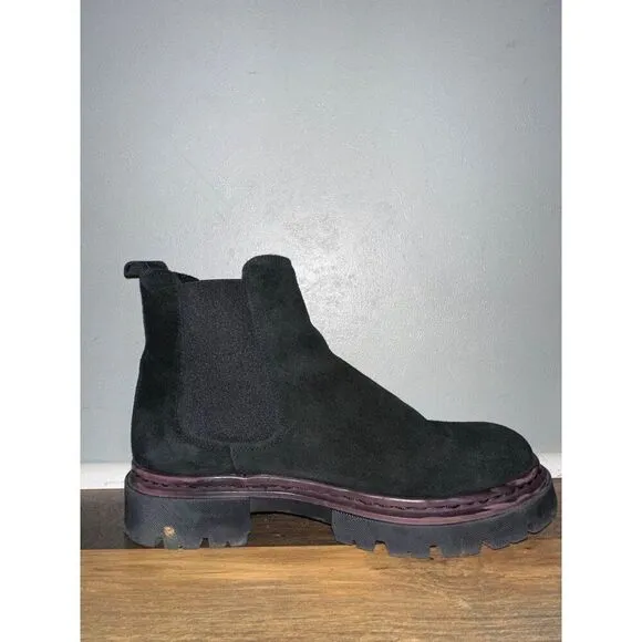 Danessa Black Leather Suede Chelsea Lug Sole Boots- Made in Portugal  Size 39/ 8