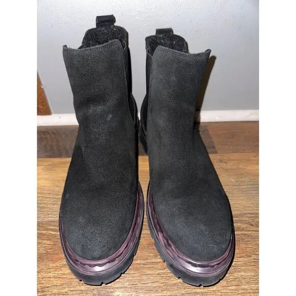 Danessa Black Leather Suede Chelsea Lug Sole Boots- Made in Portugal  Size 39/ 8