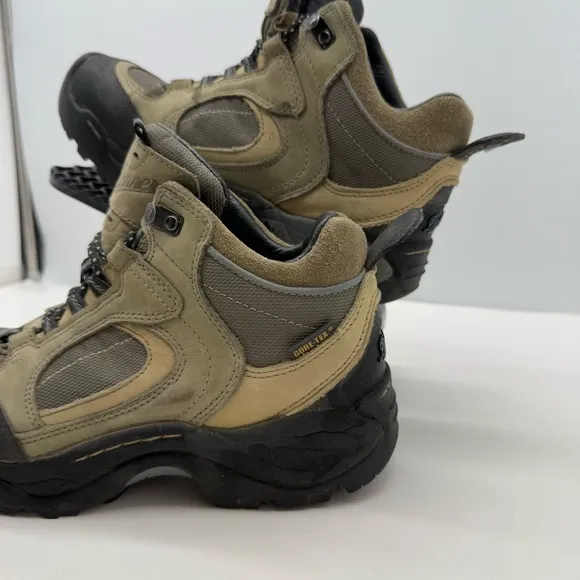 Danner Agitator 45 GTX Womens 9.5 Hiking Boots Shoes Ankle Gore-Tex Trekking