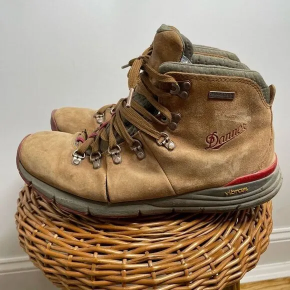 Danner Mountain 600 Brown Red Leather Hiking Boots 10.5 Men’s 4.5” Outdoor Read