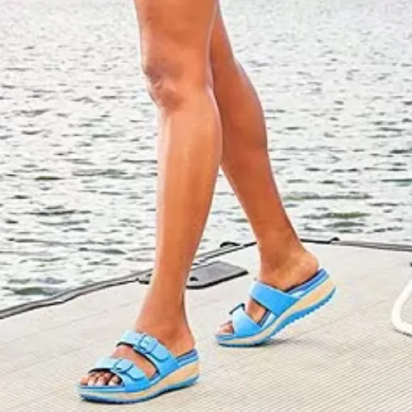 Dansko Kandi Buckle Slide Sandals.