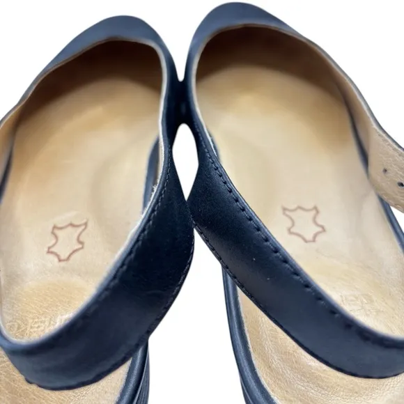 Dansko Lea Black Leather Slingback Flats Shoe Size 38 US 7.5 / 8 Classic Preppy