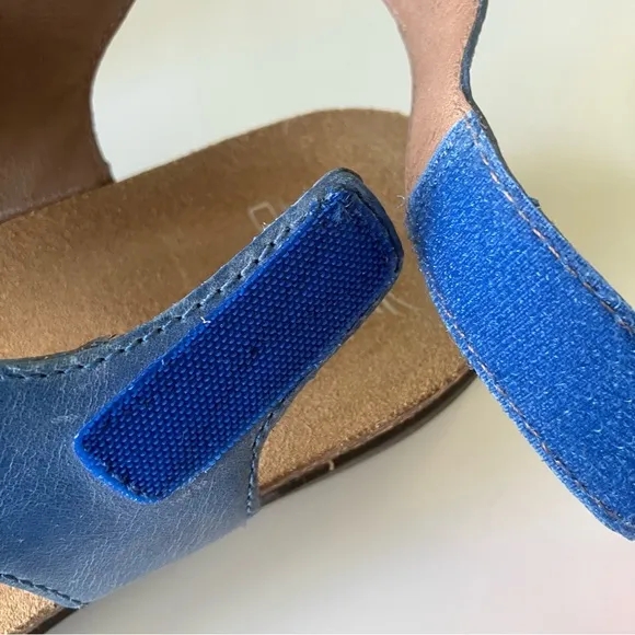 Dansko Reece sandal women sz 40 blue leather upper comfort shoe Velcro closure