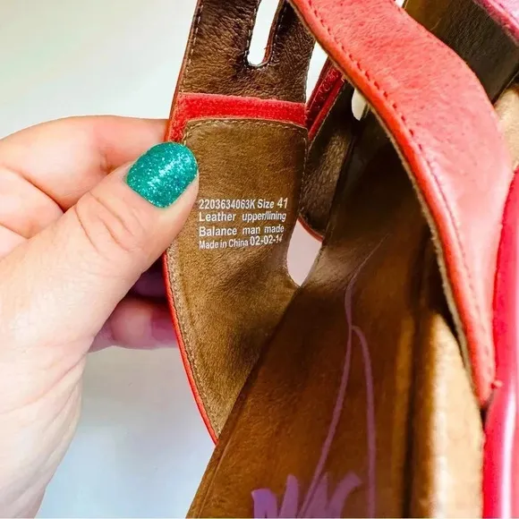 Dansko Sophie Arch Support Leather Wedge Sandals