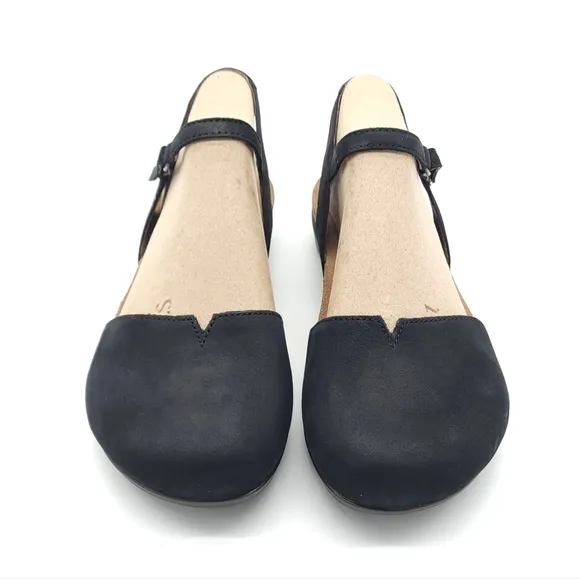 Dansko Women's Rowan Nubuck Black Sandals Closed Toe Size 39 US 9