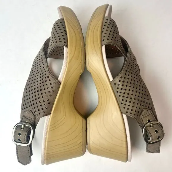 Dansko Women's Jacinda Platform Slingback Sandals Walnut Nubuck Sz 8.5-9