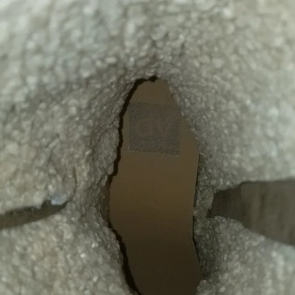 Dolce Vita Nikeeta Booties Taupe Color Size 10