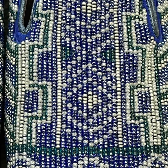 Donald J Pliner Aryn Beaded Aztec Loafer Slip On Flats Career Office Blue Sz 6