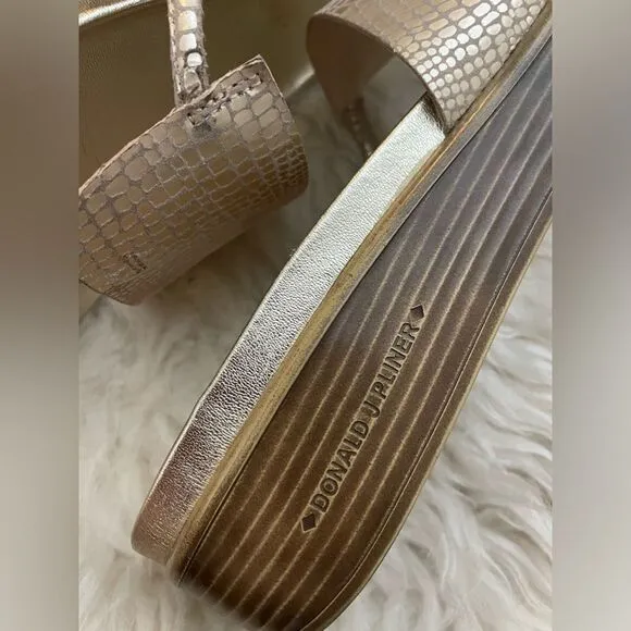 Donald J. Pliner FIFI Wedge Platform Sandal Gold 10