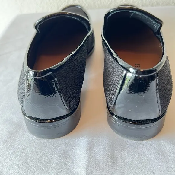 Donald Pliner Black Loafer, Tamryn Style Size 6