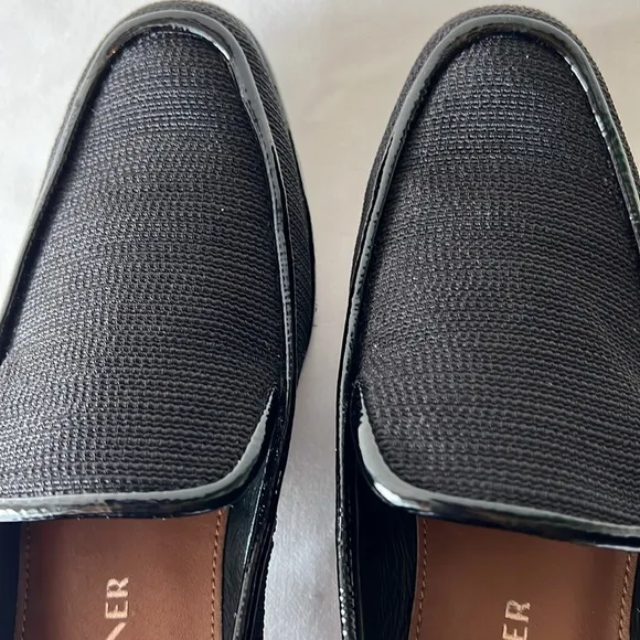 Donald Pliner Black Loafer, Tamryn Style Size 6
