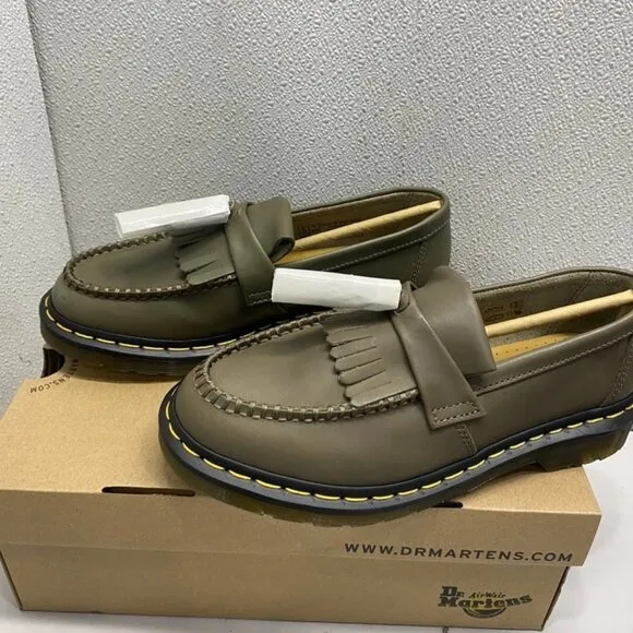 Dr. Martens Adrian Loafers – Men’s Size 7 – Khaki Brown – Open Box