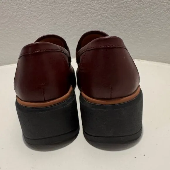 Dr. Scholl's $110 Nice Day Max Slip on Loafer in Cali Wine Size 8M