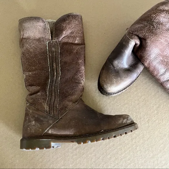 Draper of Glastonbury UGG Sheepskin Leather Shearling Boots
