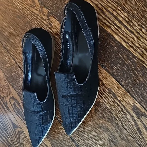 Dries Van Noten Velvet Flats