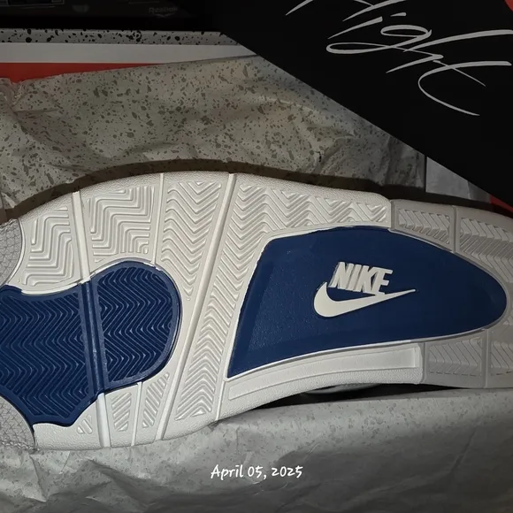 DS AJ 4 Industrial Blue
