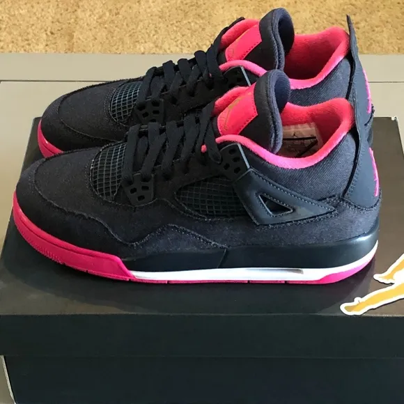 DS Nike Air Jordan 4 IV Retro Denim PINK size 5.5y