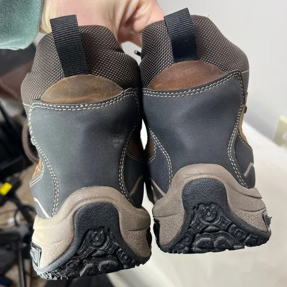 DUNHAM Cloud Waterproof Leather Trail Hiking Boots / EUC