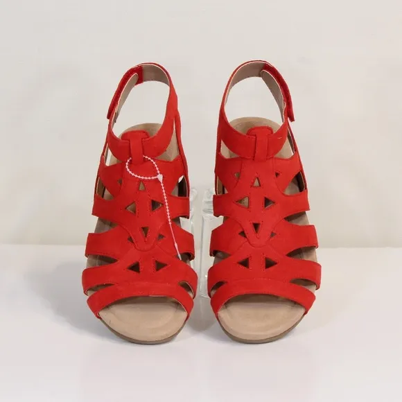 Earth Pisa Chatham Spicy Red Suede Open Toe Gladiator Sandal NWT NIB