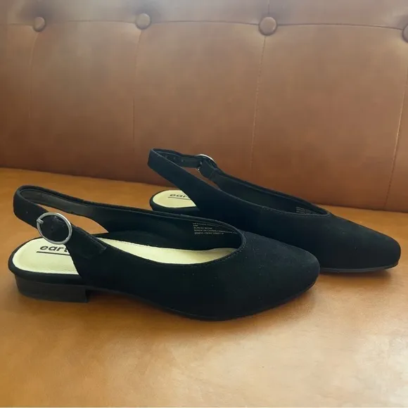 Earth Ursula Sz 6 Slingback Closed Toe Shoes Flats Sandals Suede Leather Black