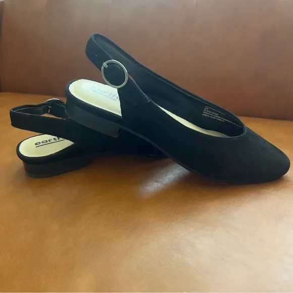 Earth Ursula Sz 6 Slingback Closed Toe Shoes Flats Sandals Suede Leather Black