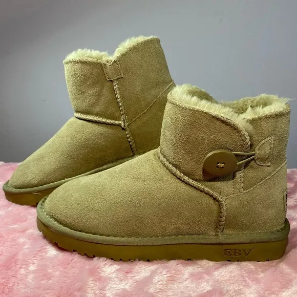 EBV Australia Shearling Boots