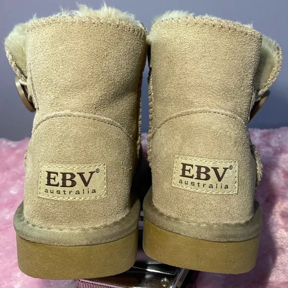 EBV Australia Shearling Boots